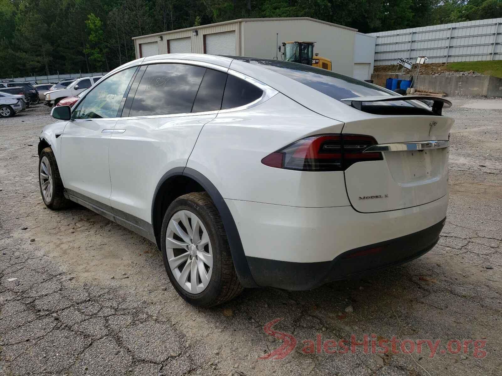 5YJXCDE26JF088658 2018 TESLA MODEL X