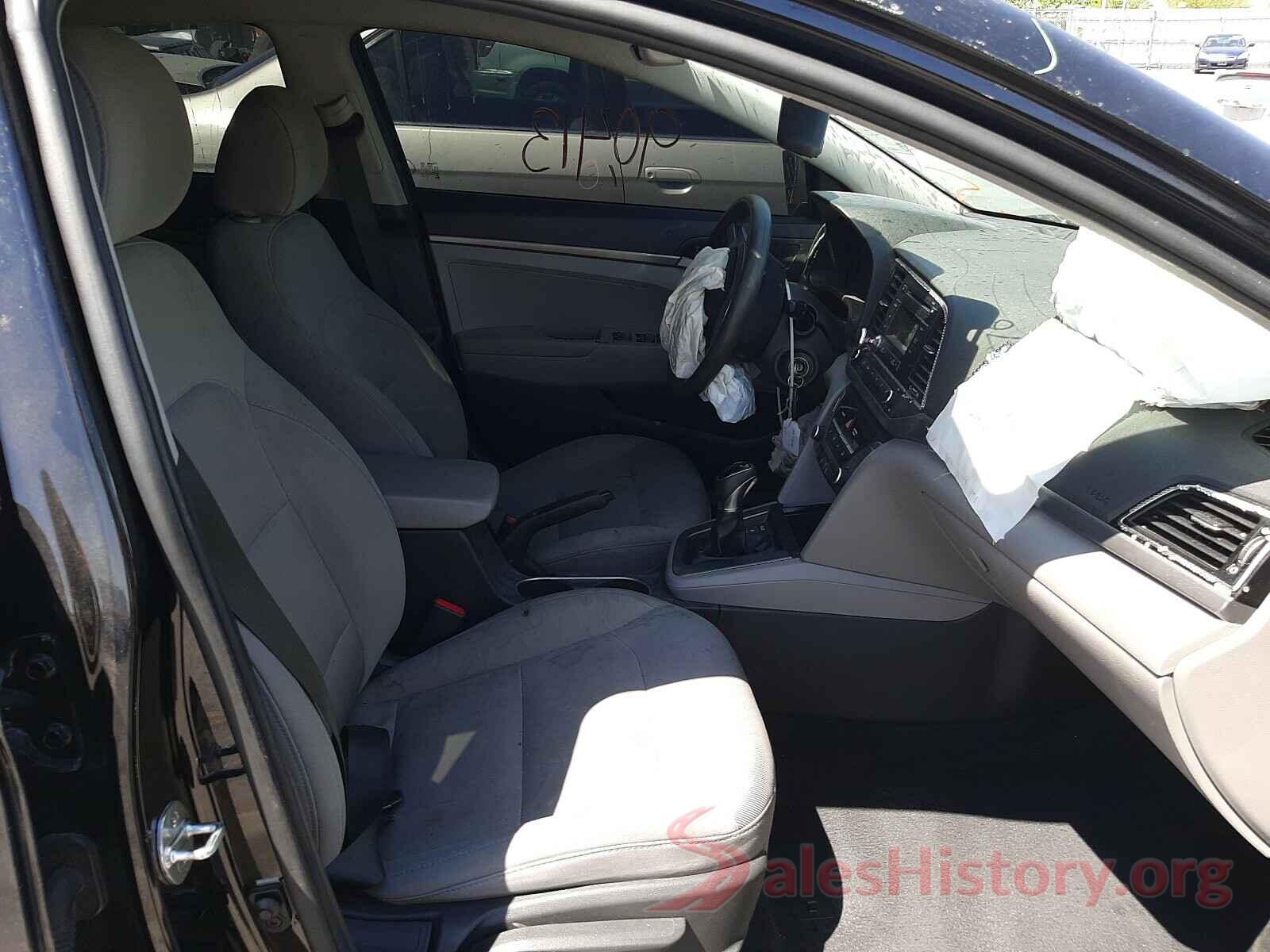 5NPD74LF3HH150140 2017 HYUNDAI ELANTRA