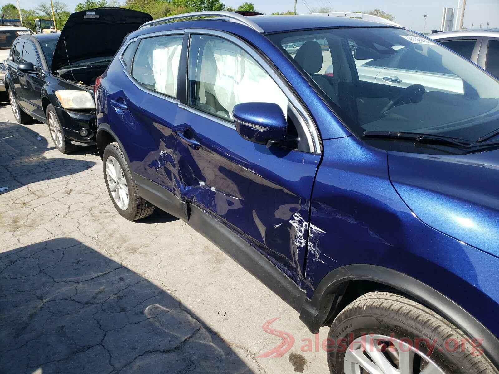 JN1BJ1CP0KW217426 2019 NISSAN ROGUE