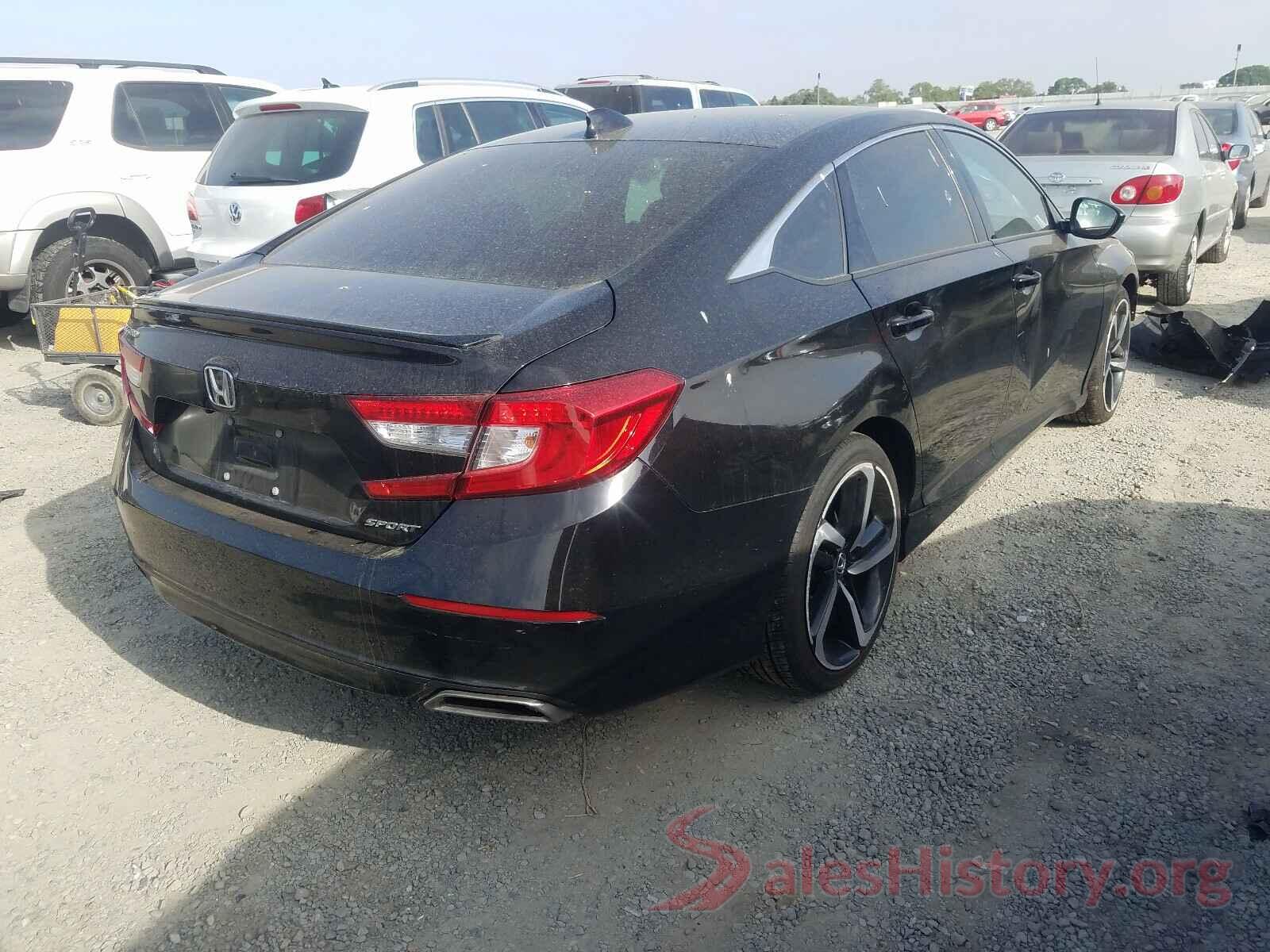 1HGCV1F30JA269053 2018 HONDA ACCORD