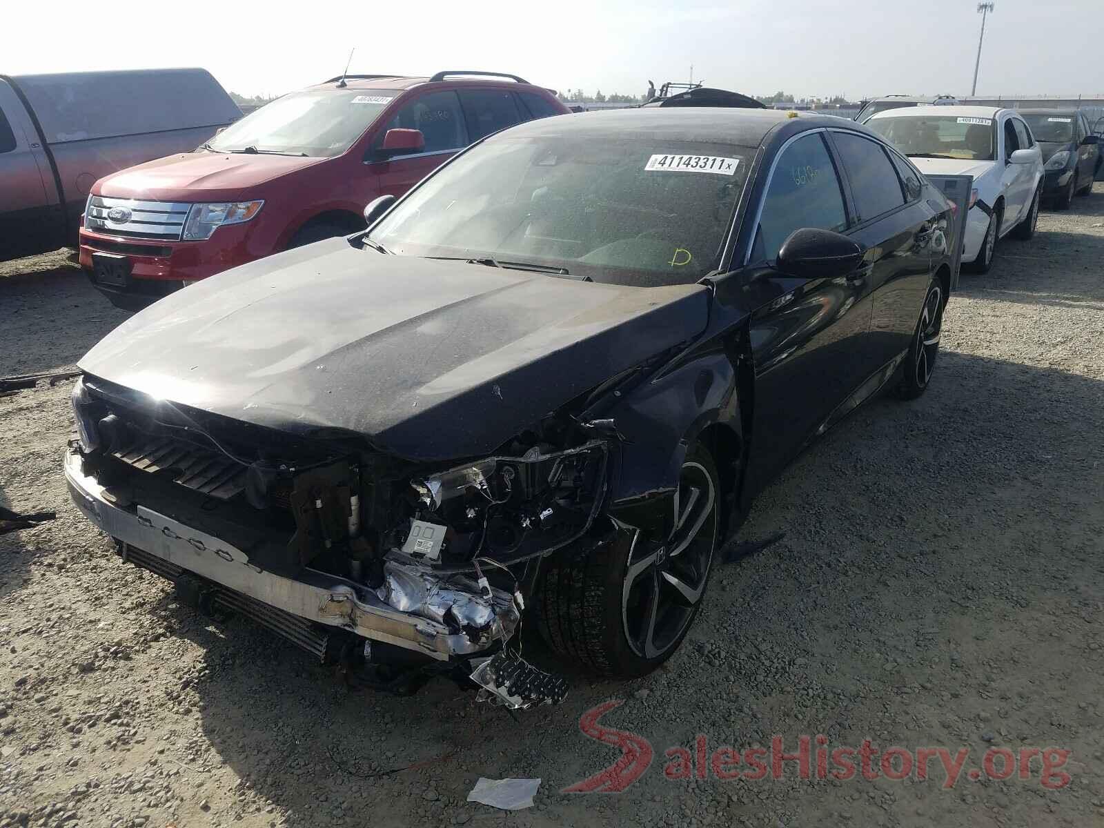 1HGCV1F30JA269053 2018 HONDA ACCORD