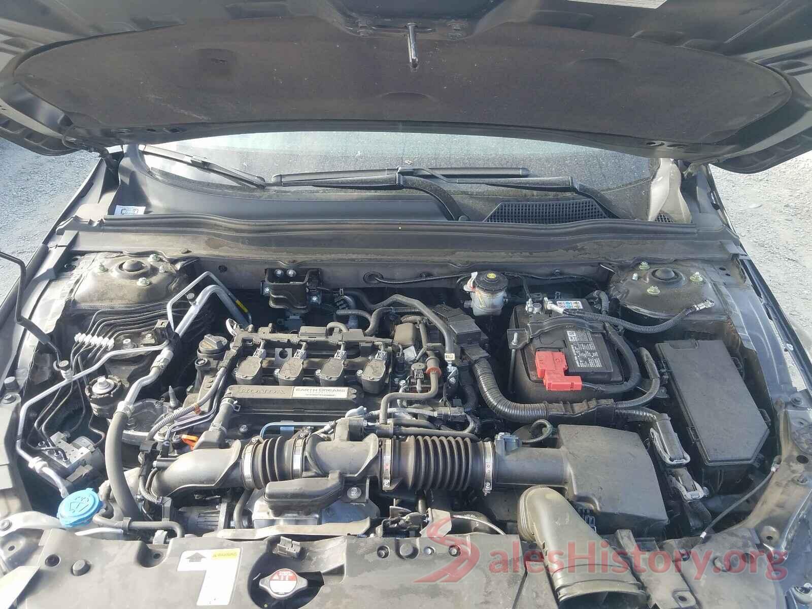 1HGCV1F30JA269053 2018 HONDA ACCORD