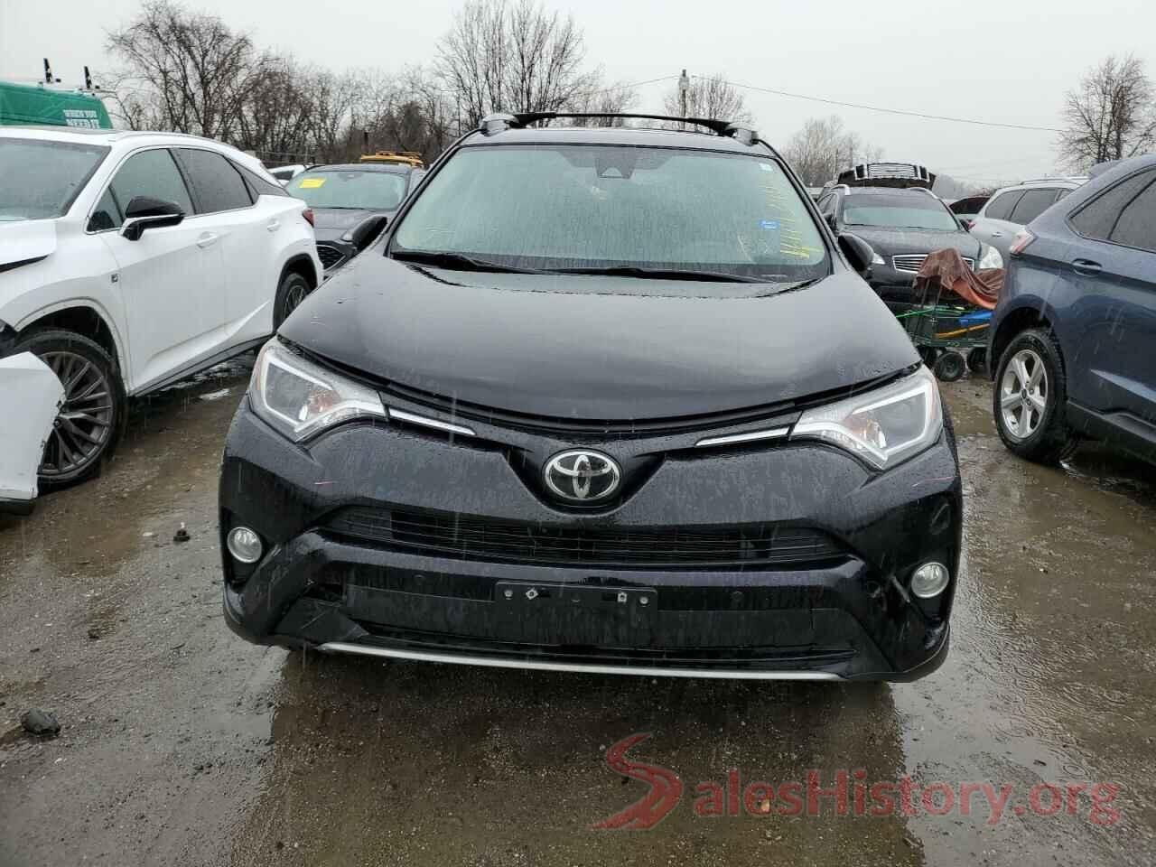 2T3RFREVXJW740974 2018 TOYOTA RAV4