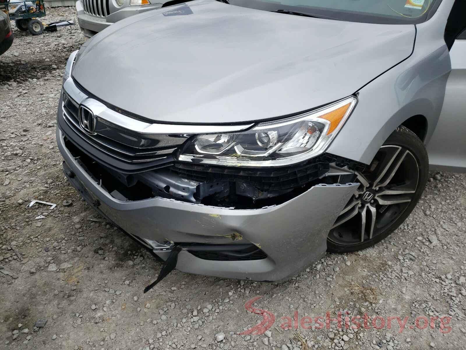 1HGCR2F18HA174565 2017 HONDA ACCORD