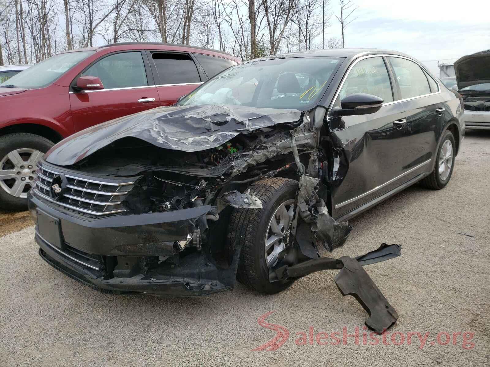 1VWAT7A38HC042372 2017 VOLKSWAGEN PASSAT