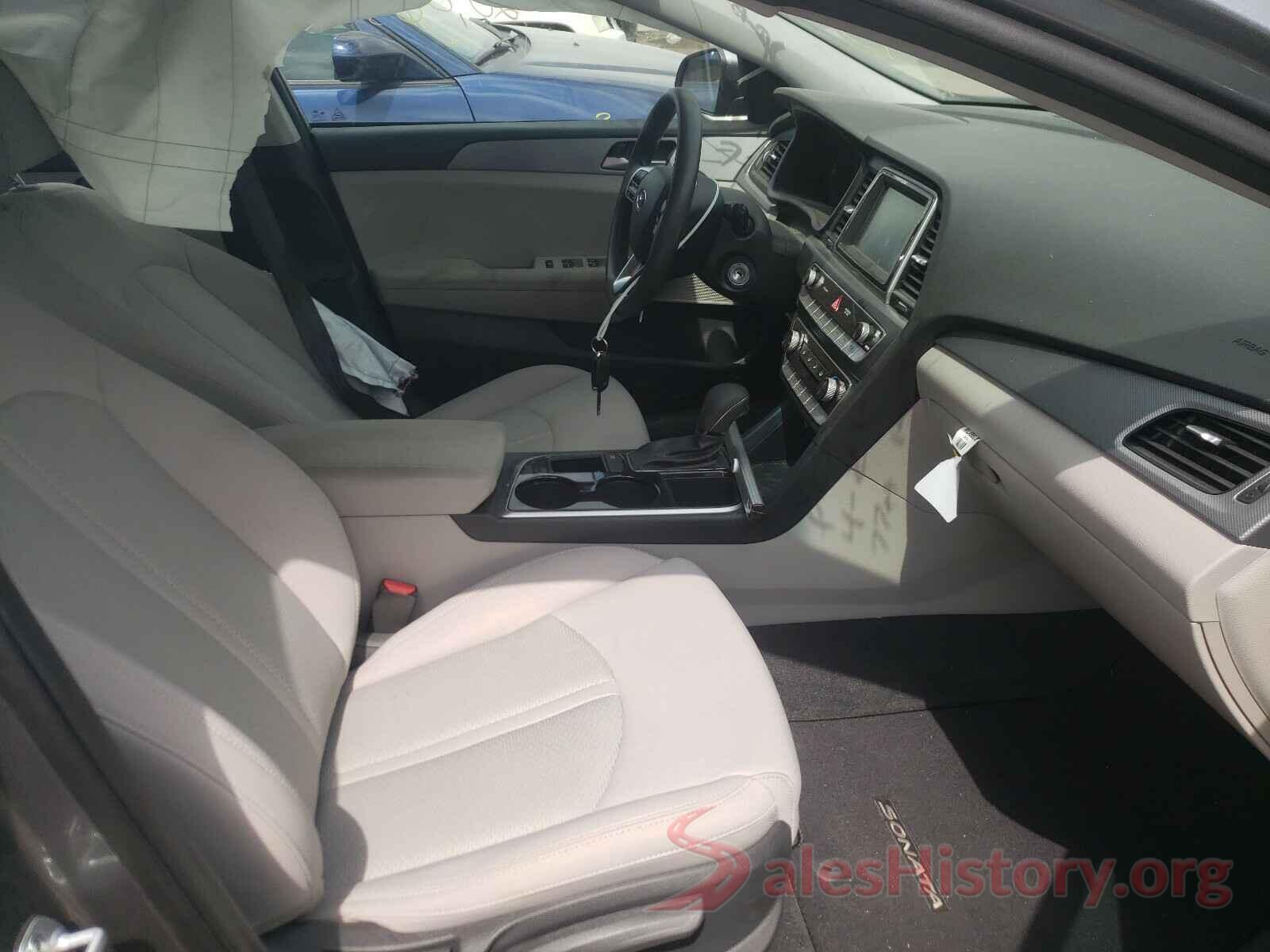 5NPE24AF4KH772744 2019 HYUNDAI SONATA