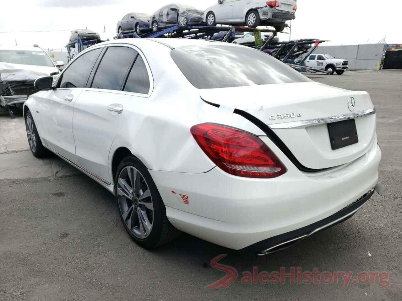 55SWF4HB7JU258992 2018 MERCEDES-BENZ C-CLASS