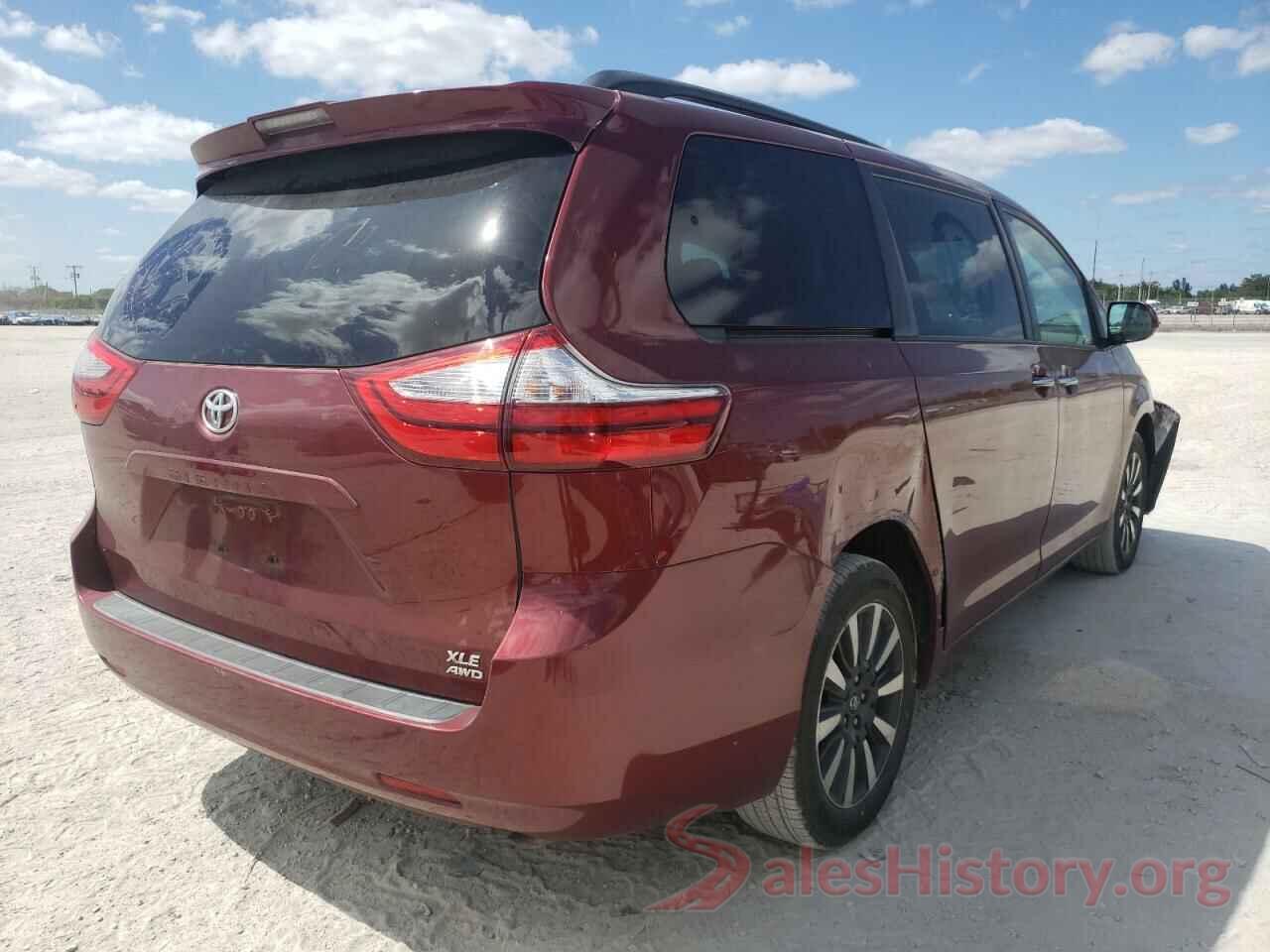 5TDDZ3DC2JS203211 2018 TOYOTA SIENNA