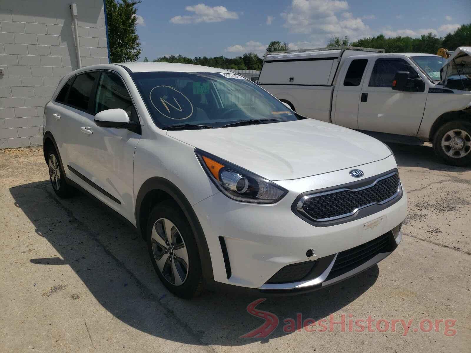 KNDCB3LC3K5346306 2019 KIA NIRO