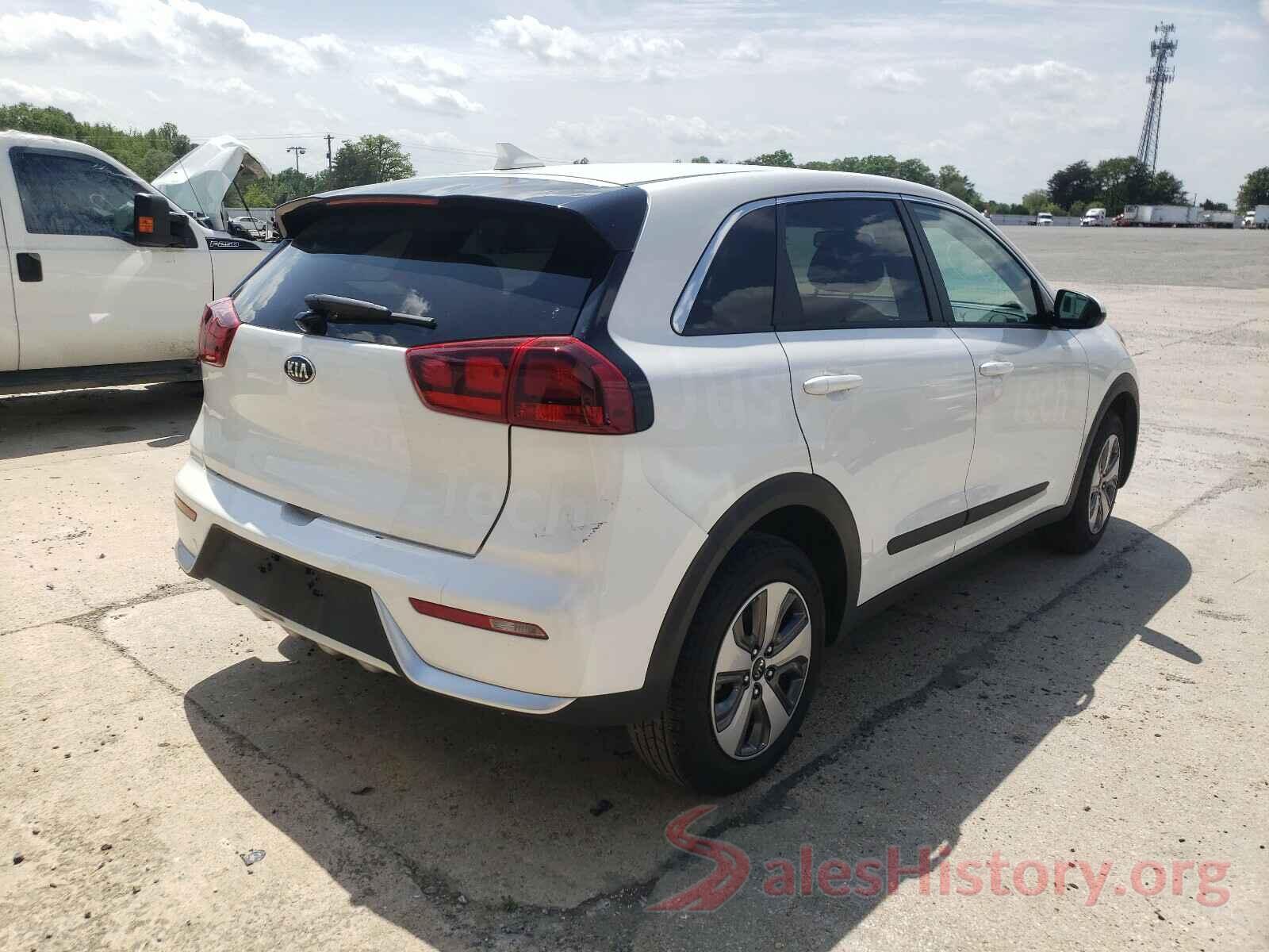 KNDCB3LC3K5346306 2019 KIA NIRO