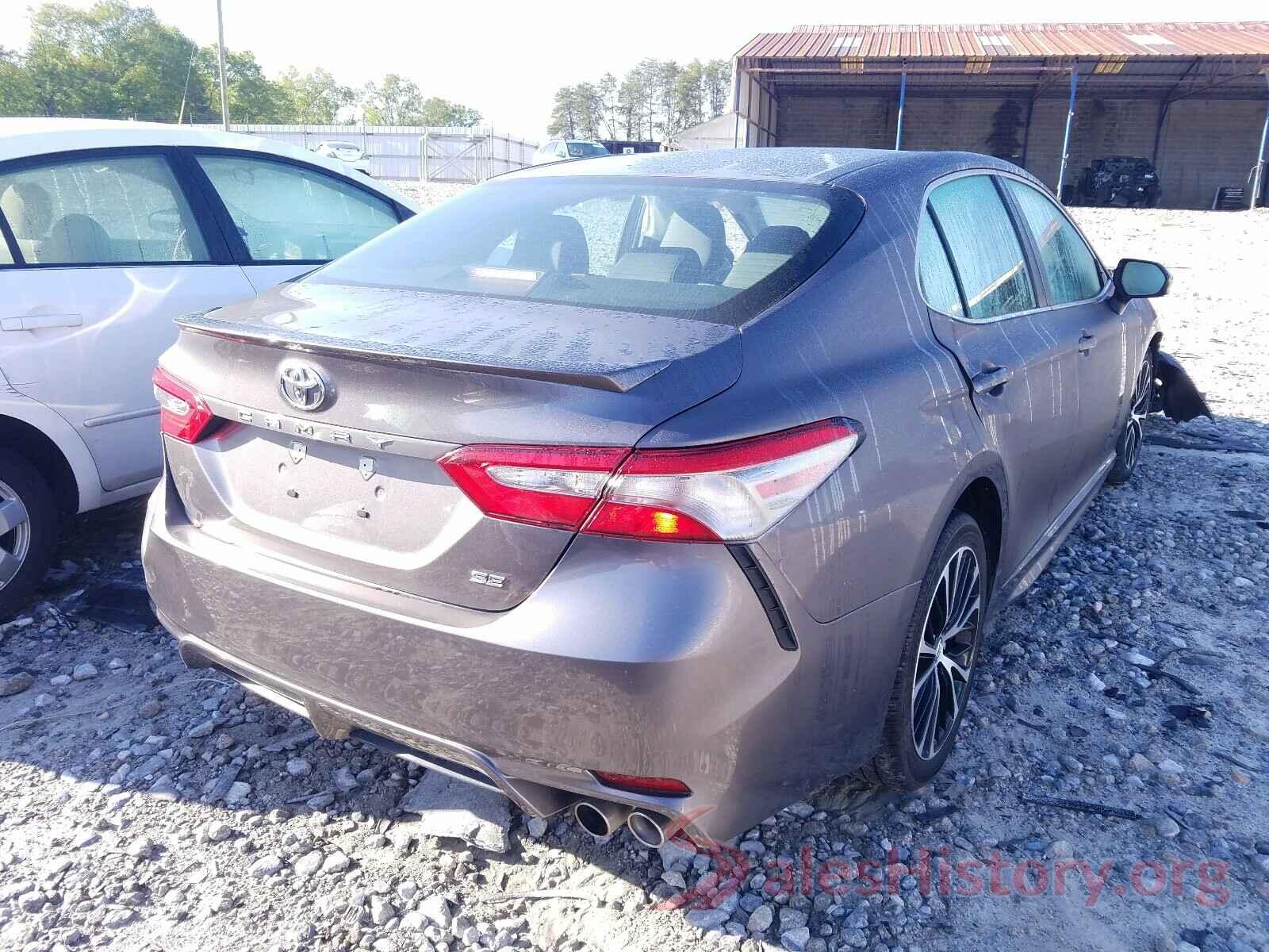 4T1B11HK1JU037971 2018 TOYOTA CAMRY