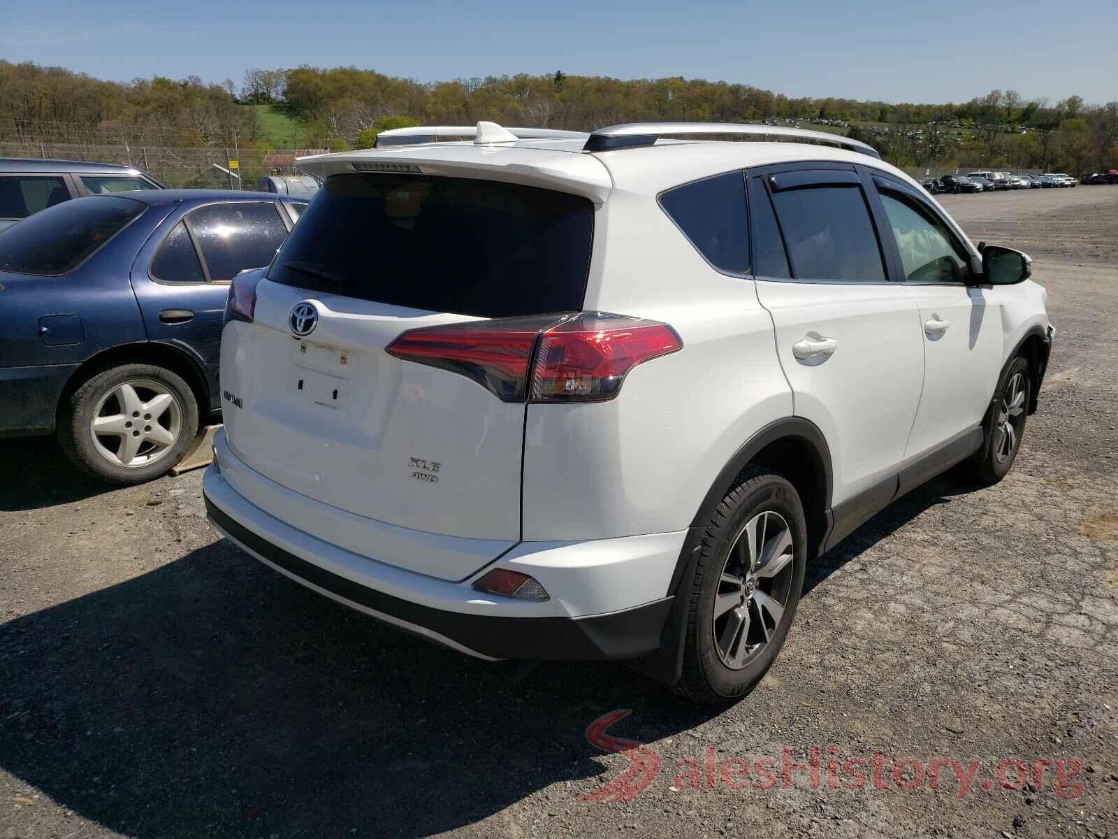 JTMRFREV9JD236431 2018 TOYOTA RAV4