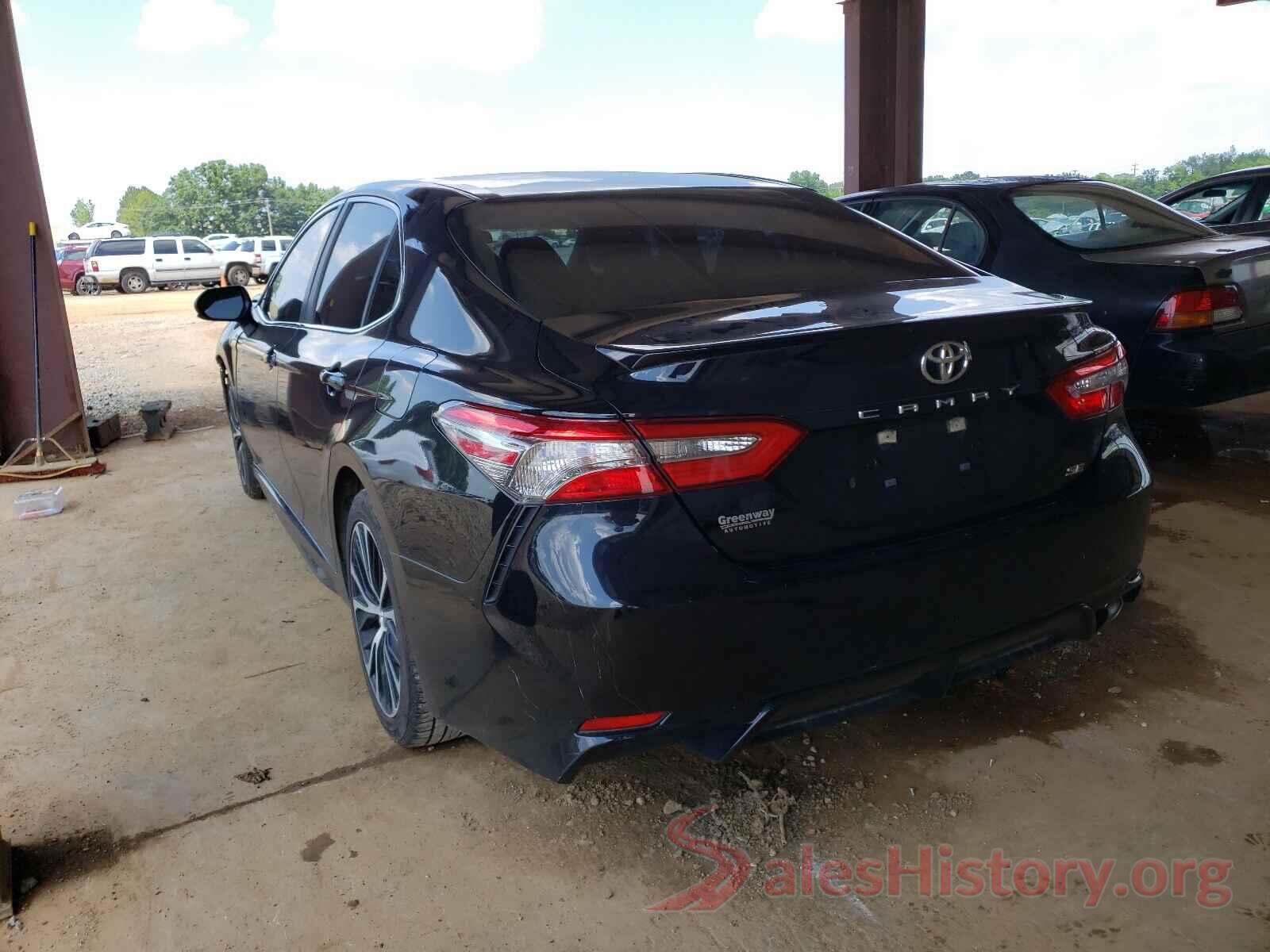 4T1B11HK6JU610766 2018 TOYOTA CAMRY