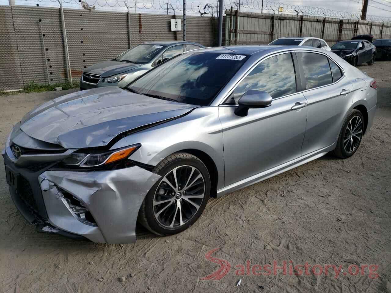 4T1B11HK8KU792956 2019 TOYOTA CAMRY