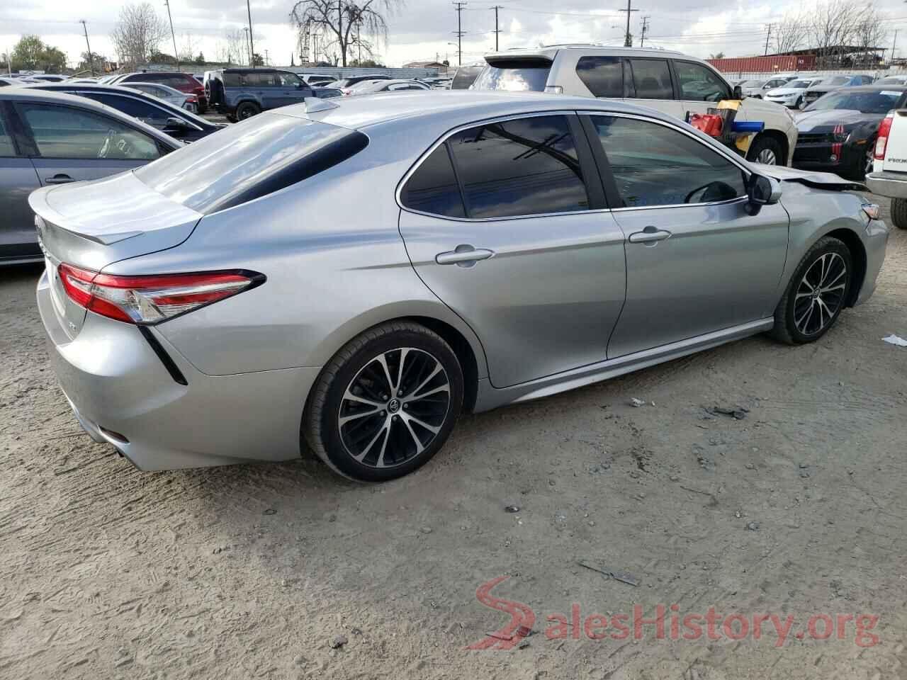 4T1B11HK8KU792956 2019 TOYOTA CAMRY