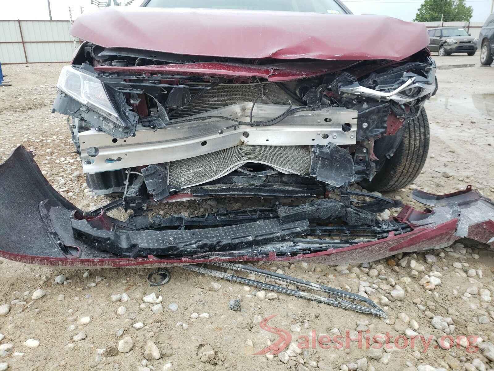 4T1C11AK4MU530725 2021 TOYOTA CAMRY