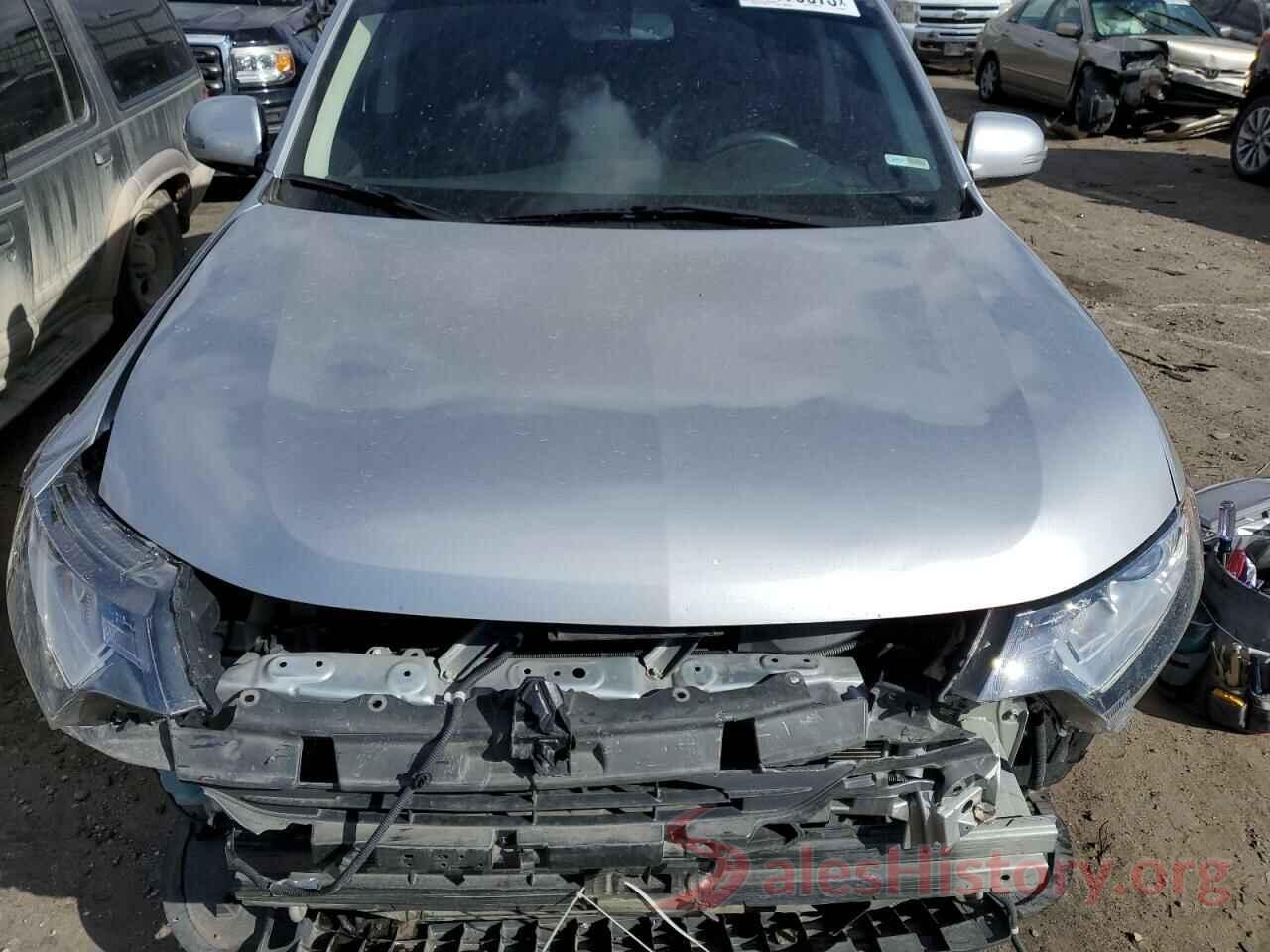 JA4AD3A3XKZ028237 2019 MITSUBISHI OUTLANDER