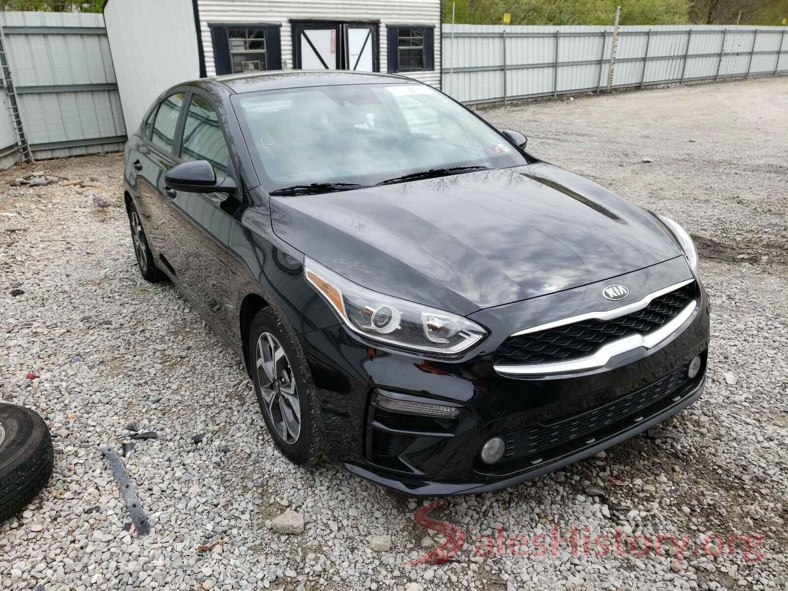 3KPF24AD8ME267848 2021 KIA FORTE