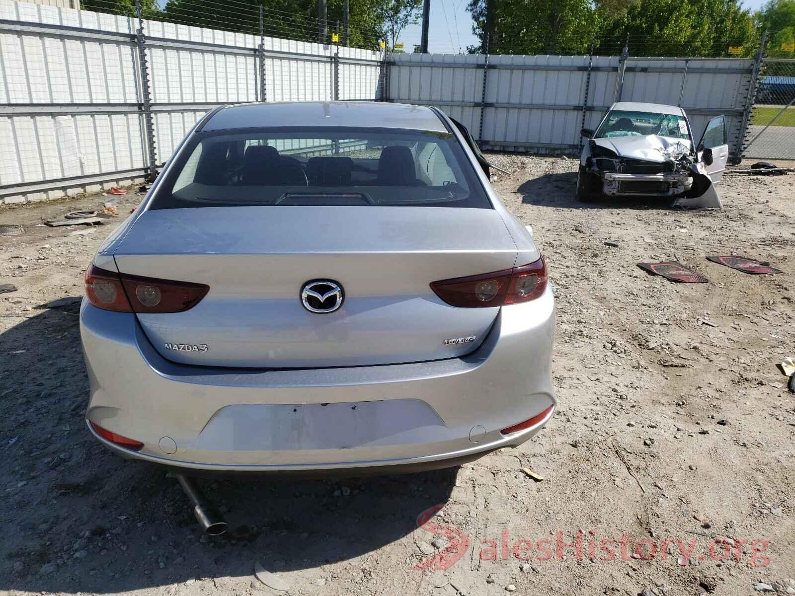 JM1BPAA78M1329454 2021 MAZDA 3