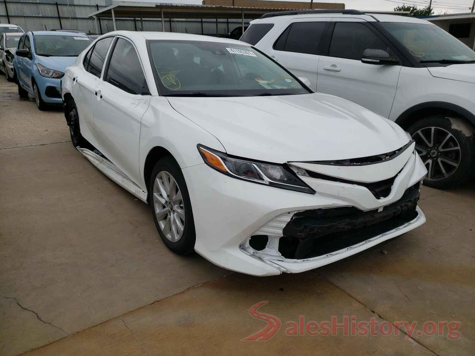 4T1B11HK0KU823374 2019 TOYOTA CAMRY