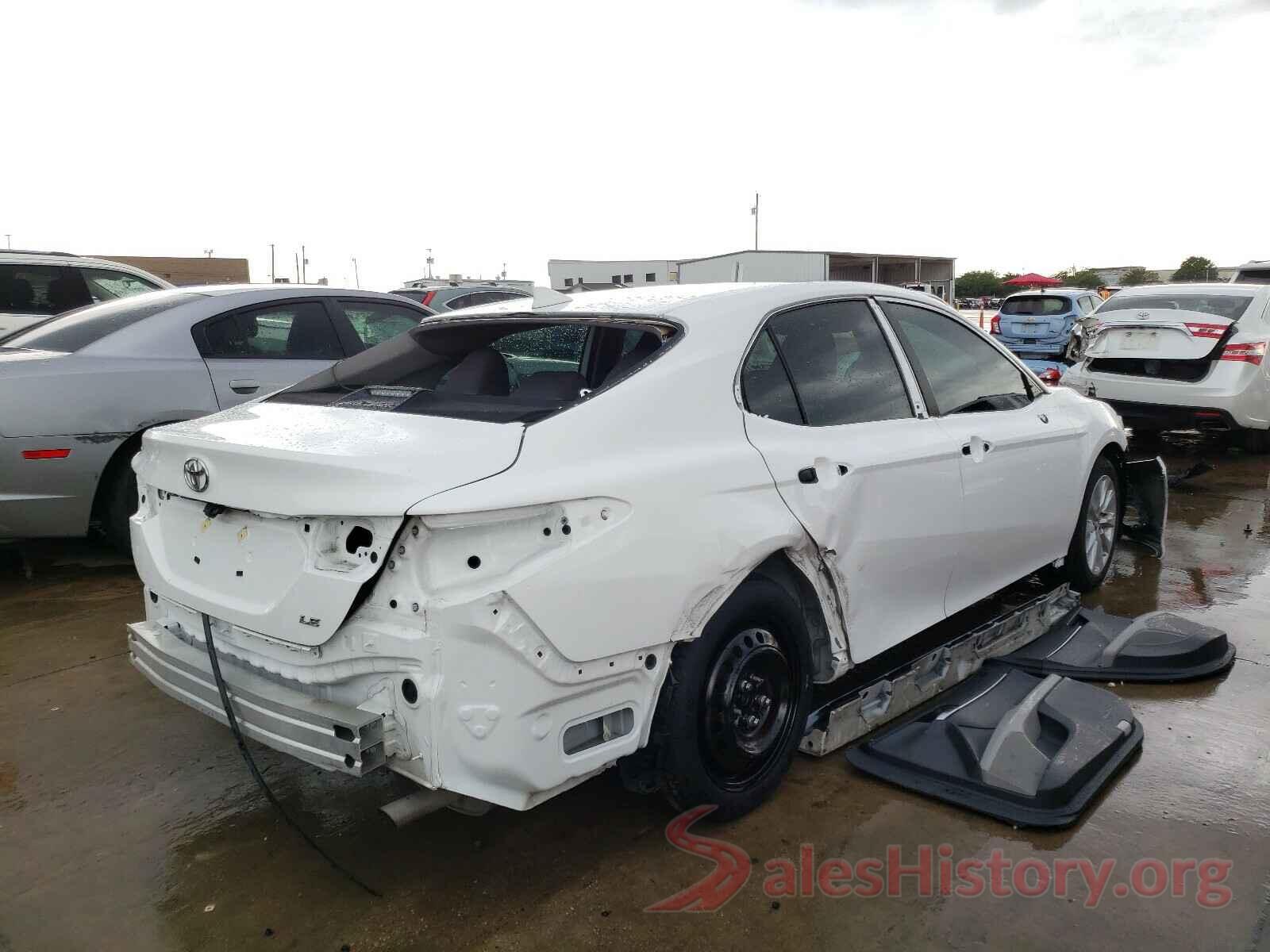 4T1B11HK0KU823374 2019 TOYOTA CAMRY