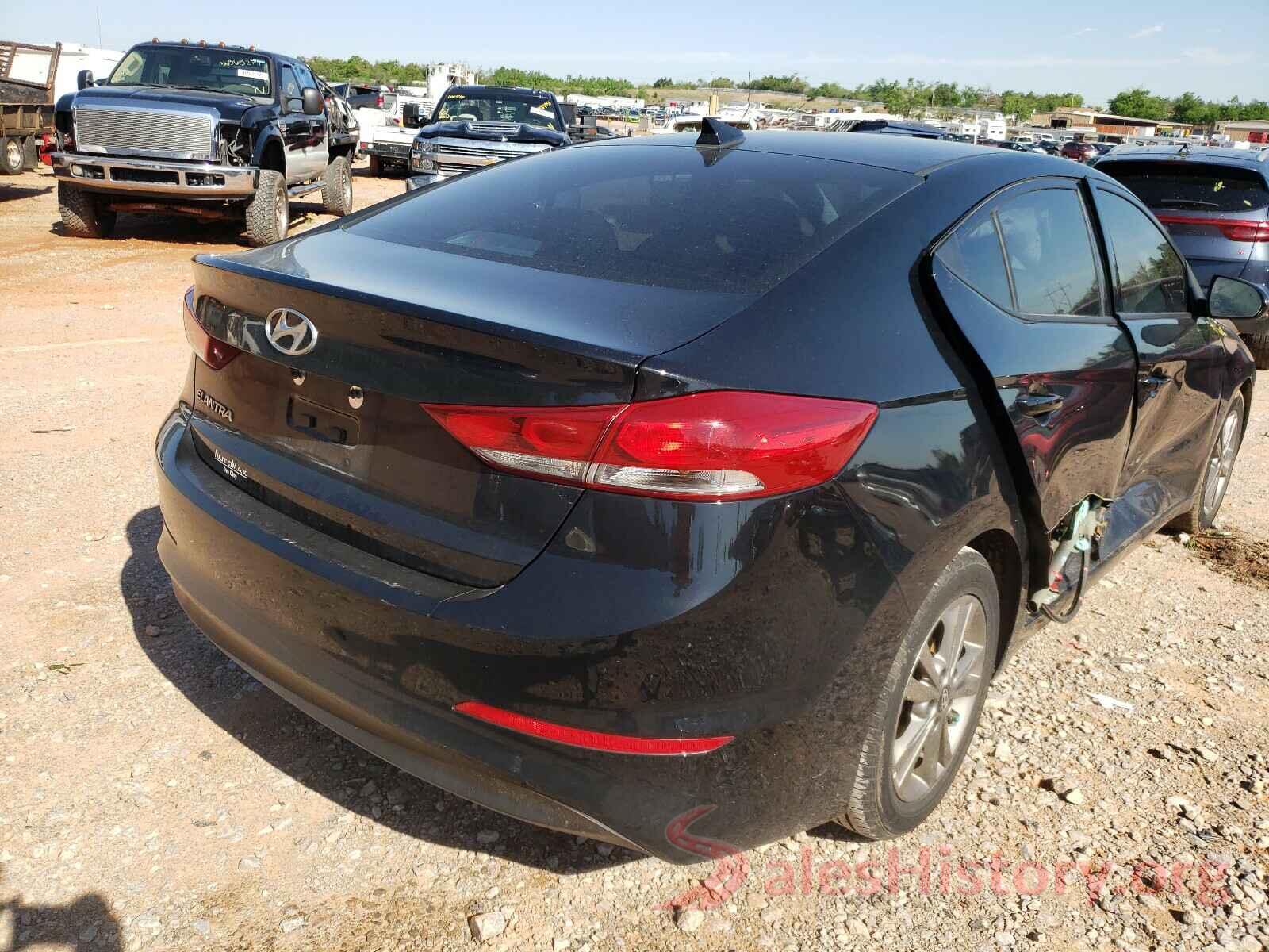 5NPD84LFXJH382320 2018 HYUNDAI ELANTRA