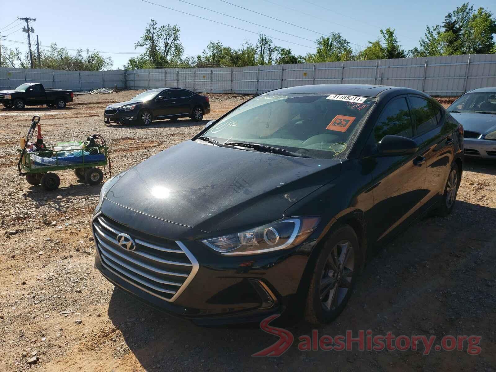 5NPD84LFXJH382320 2018 HYUNDAI ELANTRA