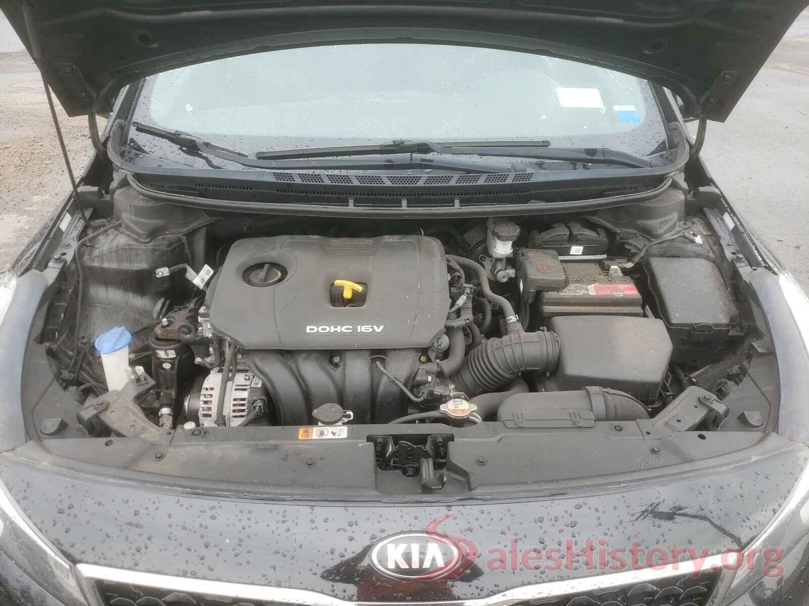 3KPFK4A73HE019488 2017 KIA FORTE