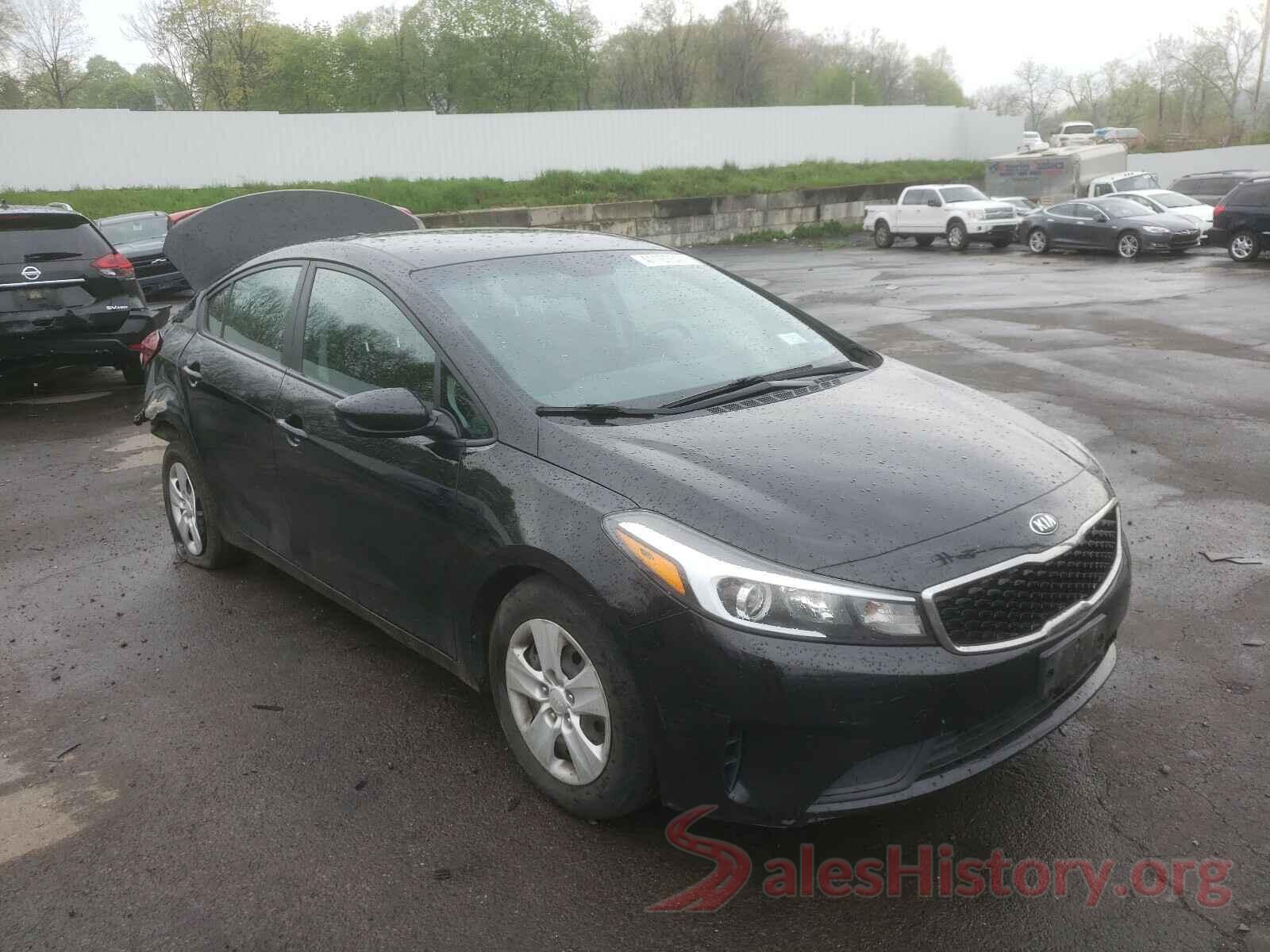 3KPFK4A73HE019488 2017 KIA FORTE