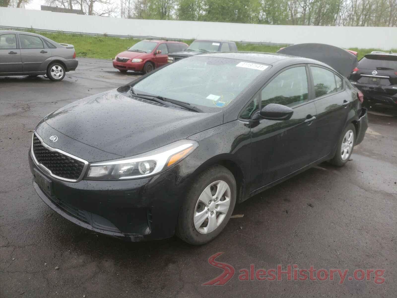 3KPFK4A73HE019488 2017 KIA FORTE