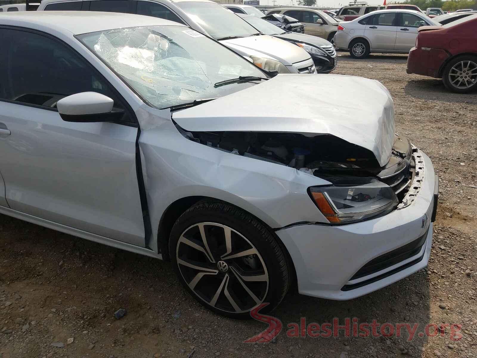 3VW2B7AJ9JM260203 2018 VOLKSWAGEN JETTA