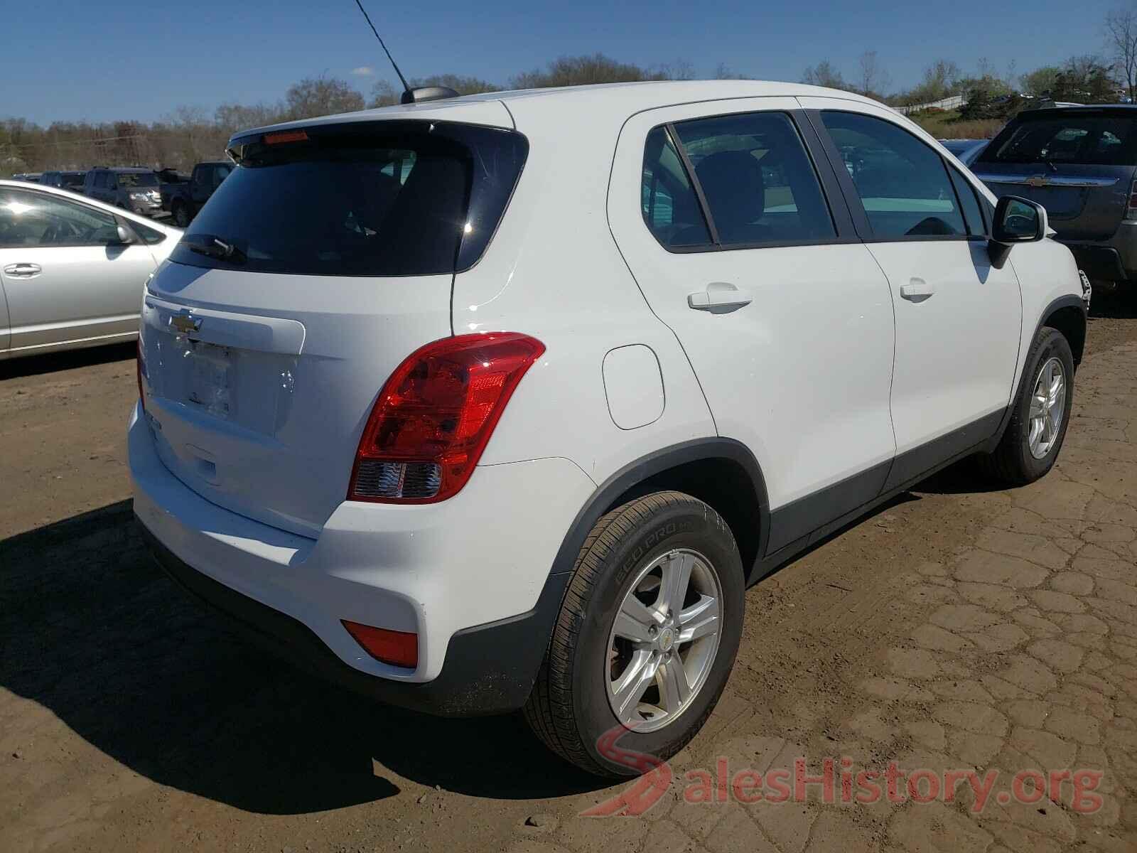 KL7CJNSBXJB703470 2018 CHEVROLET TRAX