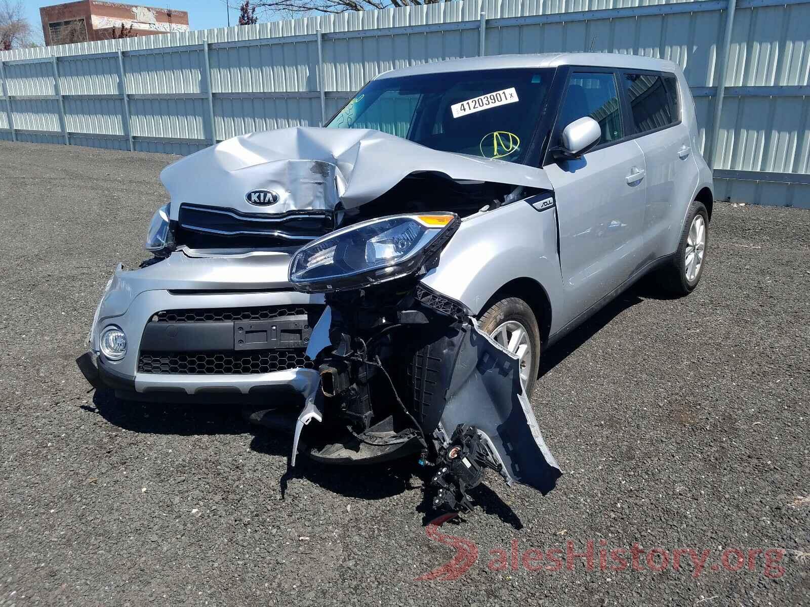 KNDJP3A53J7599481 2018 KIA SOUL