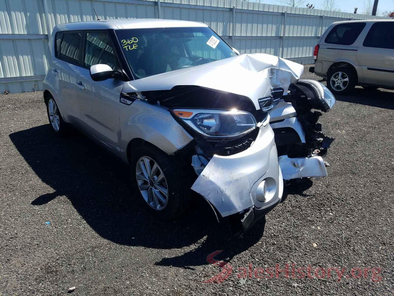 KNDJP3A53J7599481 2018 KIA SOUL