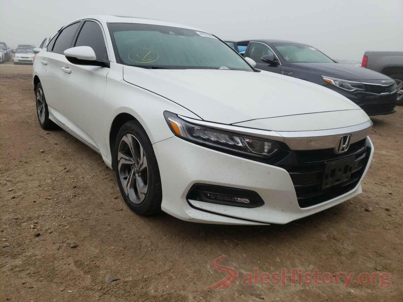 1HGCV1F54JA140136 2018 HONDA ACCORD