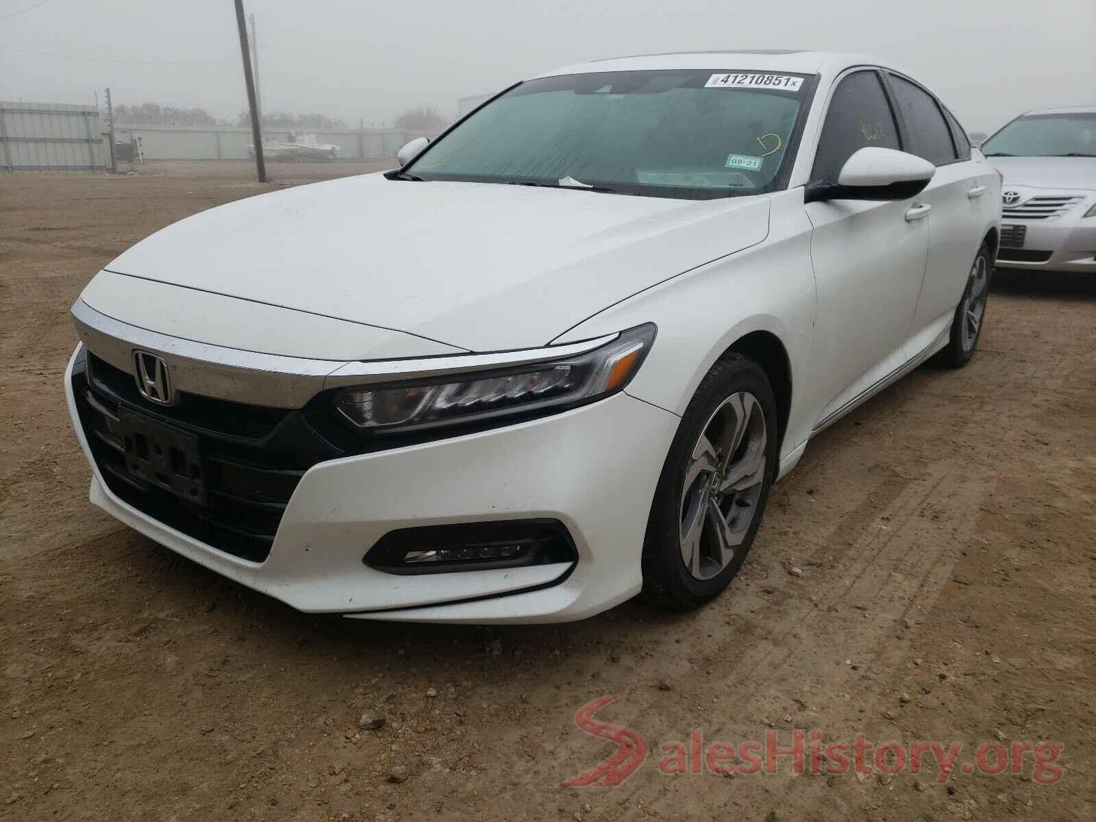 1HGCV1F54JA140136 2018 HONDA ACCORD