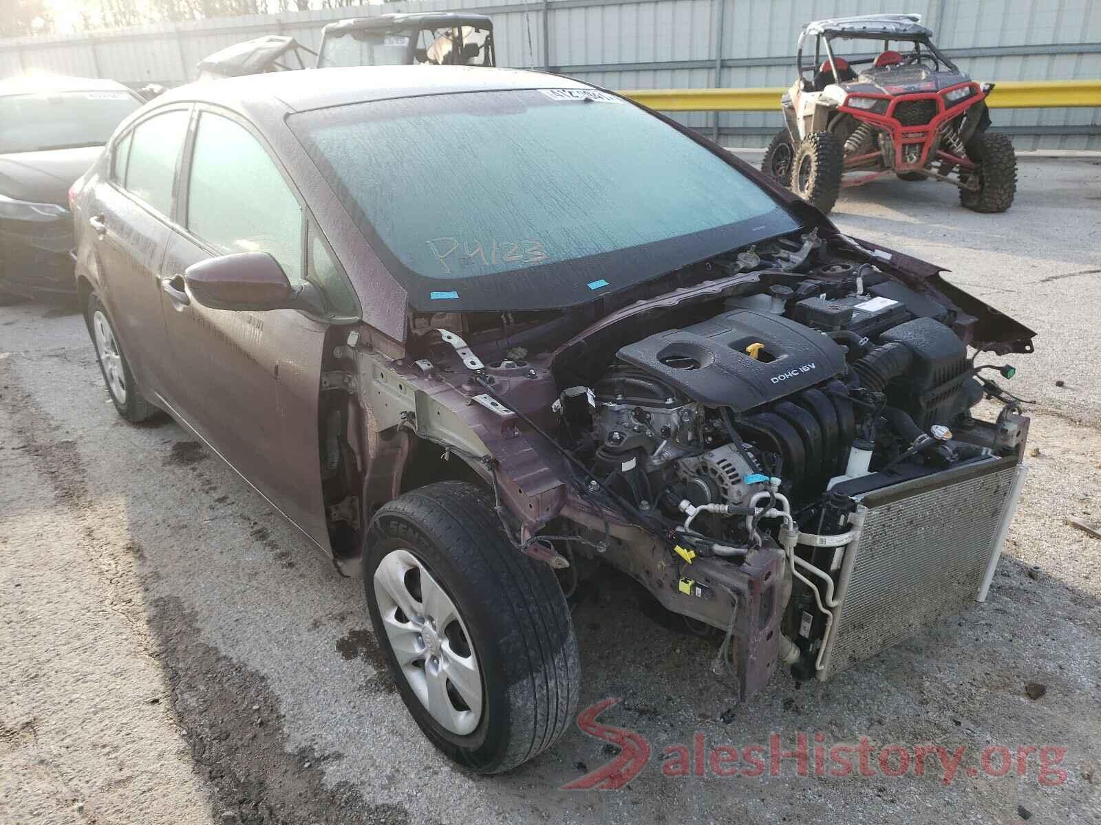 3KPFK4A74JE175254 2018 KIA FORTE