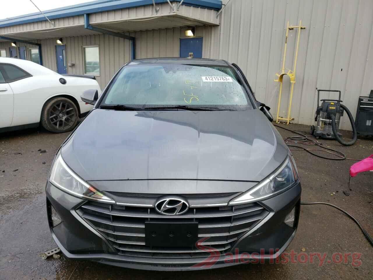 5NPD84LF7KH441051 2019 HYUNDAI ELANTRA