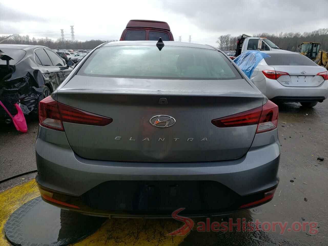 5NPD84LF7KH441051 2019 HYUNDAI ELANTRA