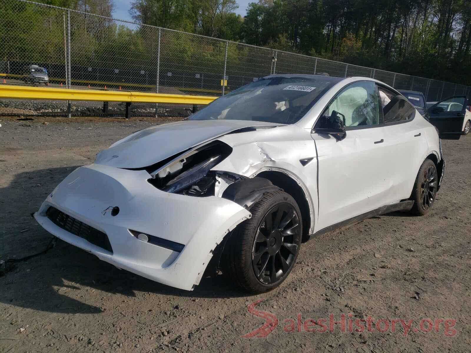 5YJYGDEE6LF004389 2020 TESLA MODEL Y