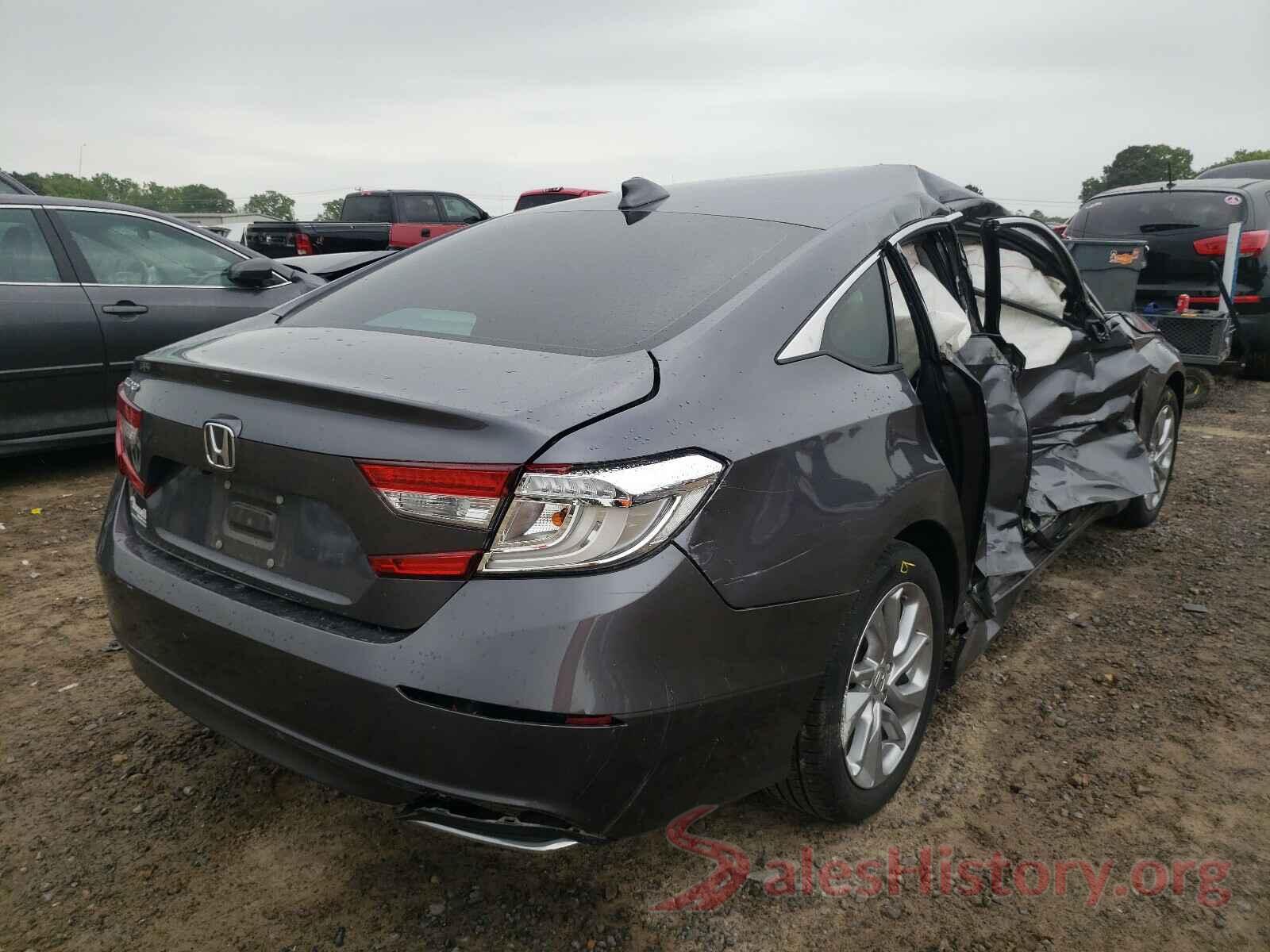 1HGCV1F15JA130082 2018 HONDA ACCORD