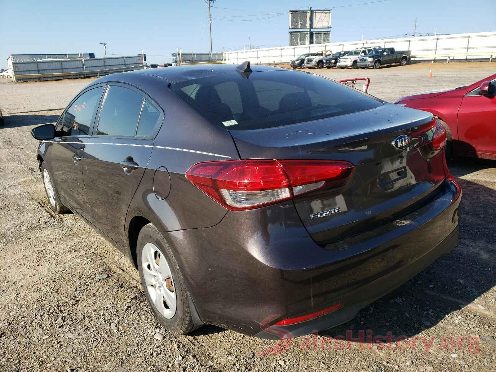 3KPFK4A71HE020297 2017 KIA FORTE