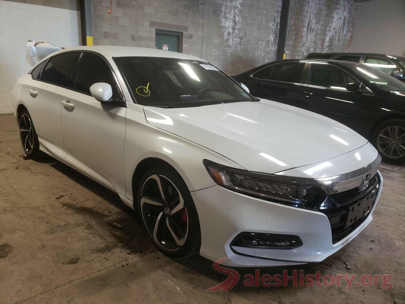 1HGCV1F30JA176730 2018 HONDA ACCORD