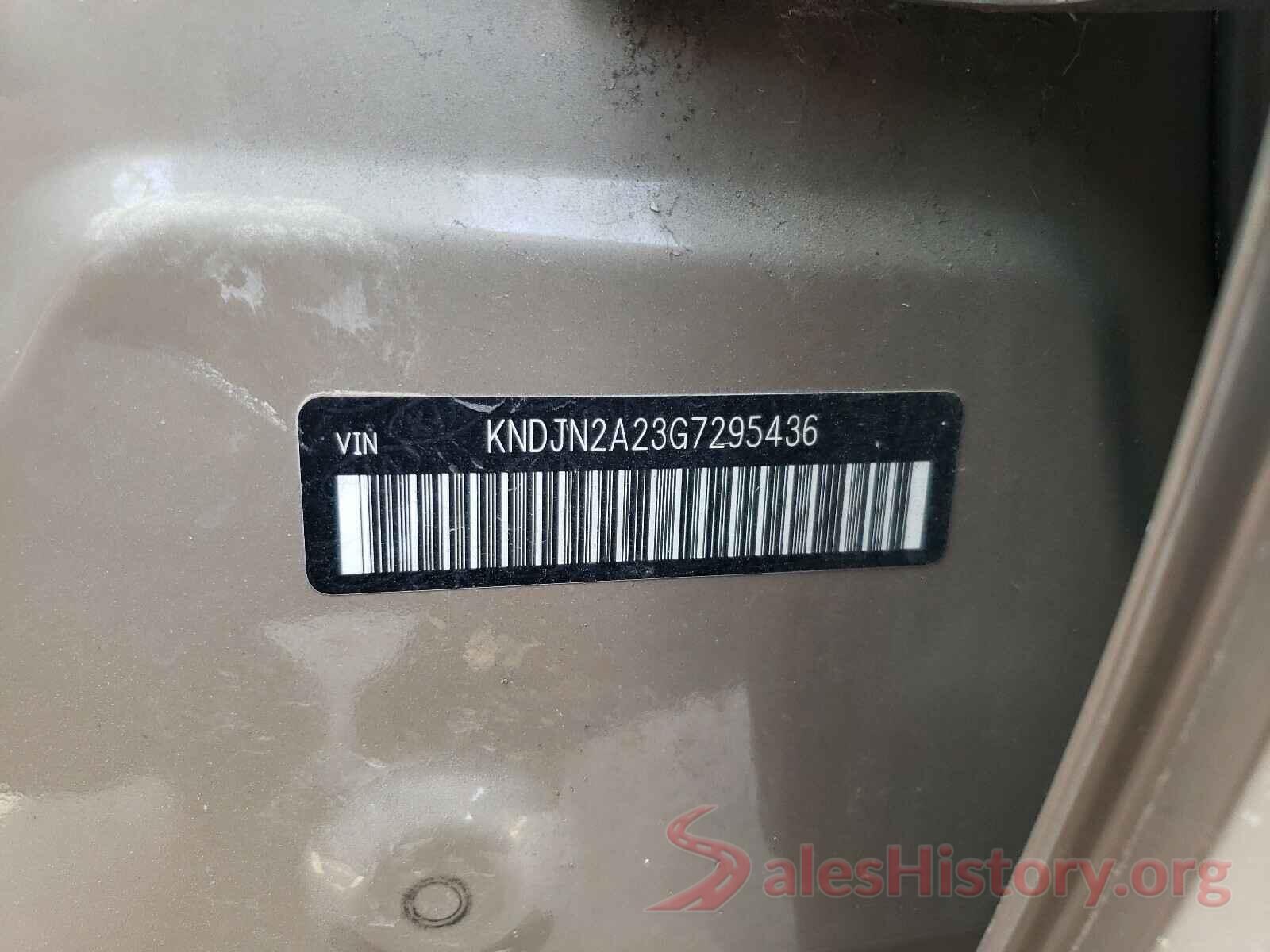 KNDJN2A23G7295436 2016 KIA SOUL