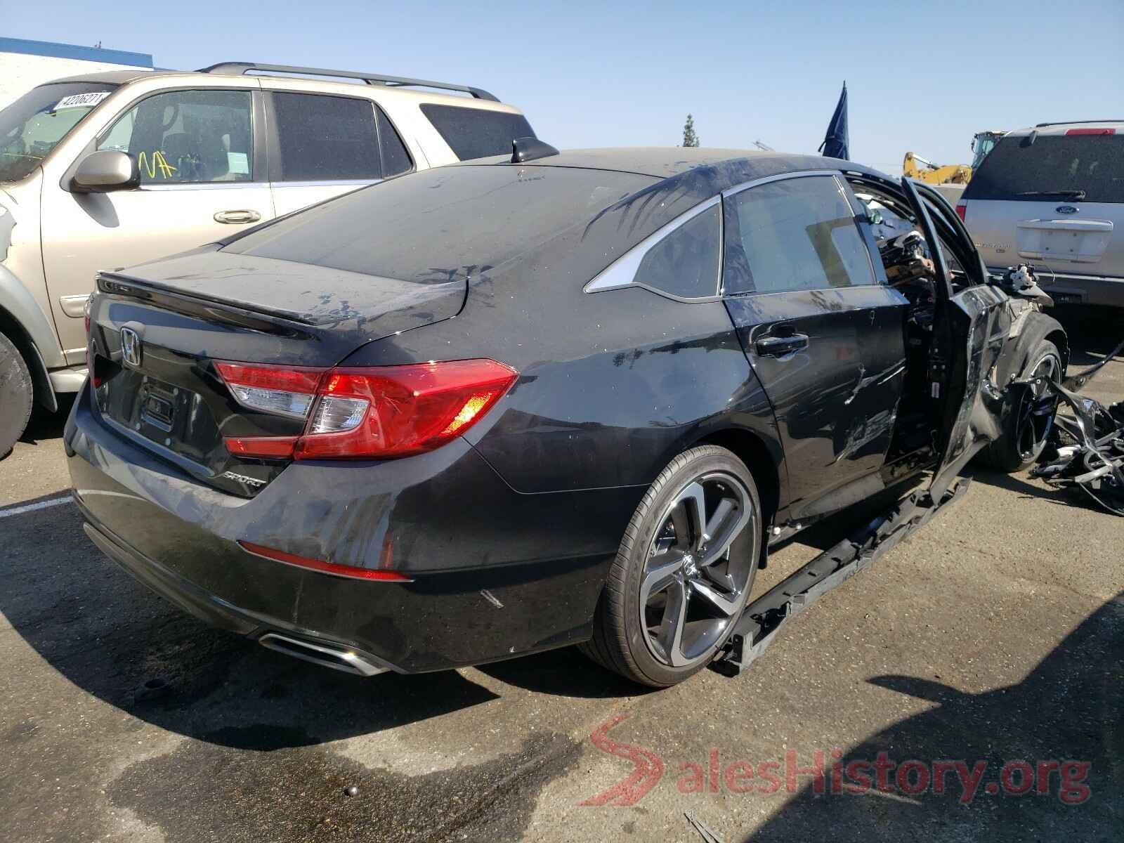 1HGCV1F34JA158568 2018 HONDA ACCORD