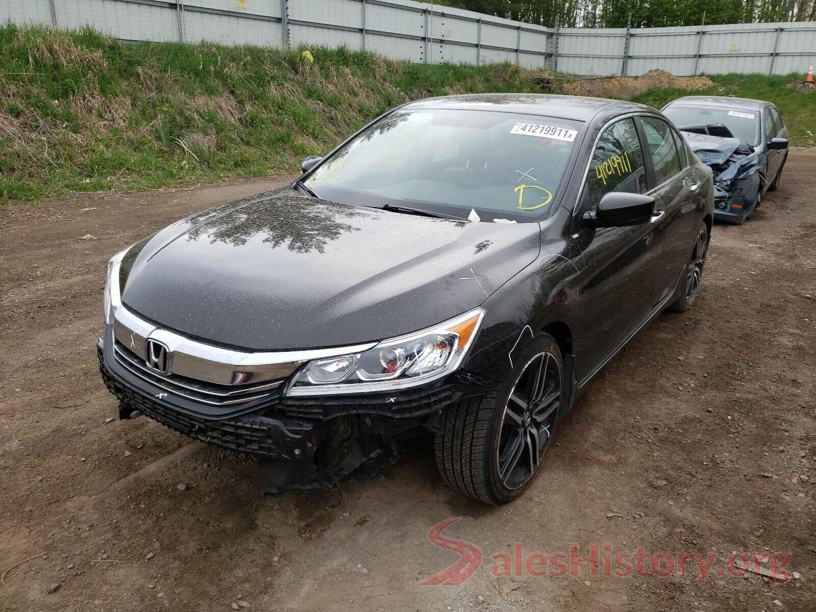 1HGCR2F19HA152915 2017 HONDA ACCORD