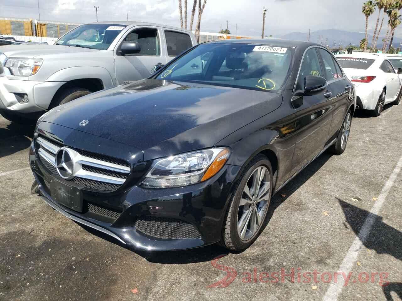 55SWF4JB1JU268086 2018 MERCEDES-BENZ C CLASS