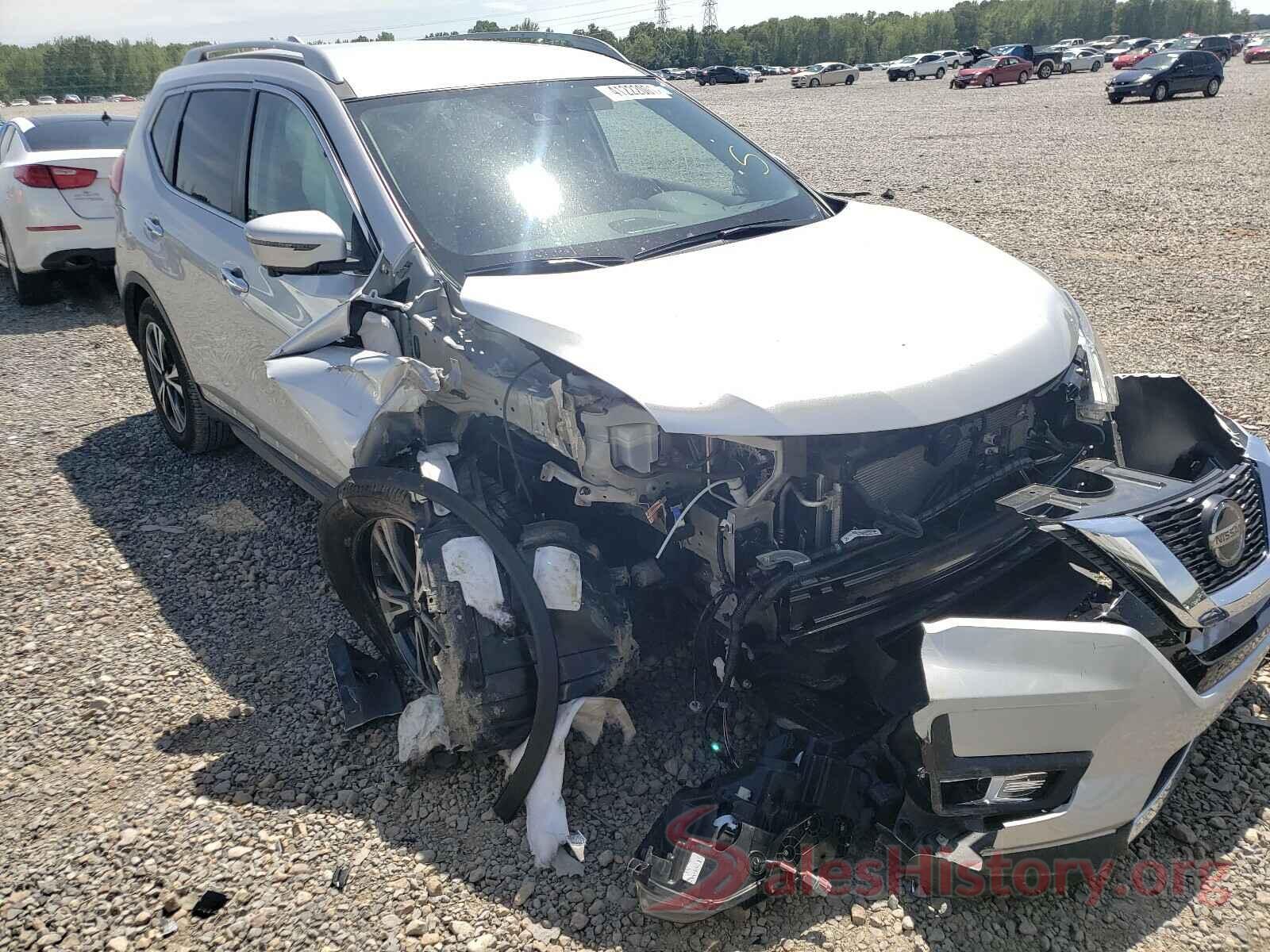 5N1AT2MT7JC831146 2018 NISSAN ROGUE