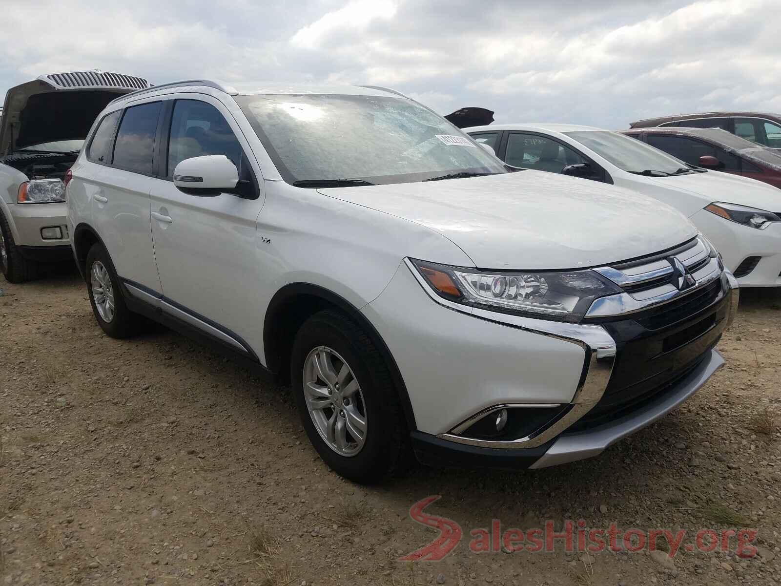 JA4JZ3AX1HZ609946 2017 MITSUBISHI OUTLANDER