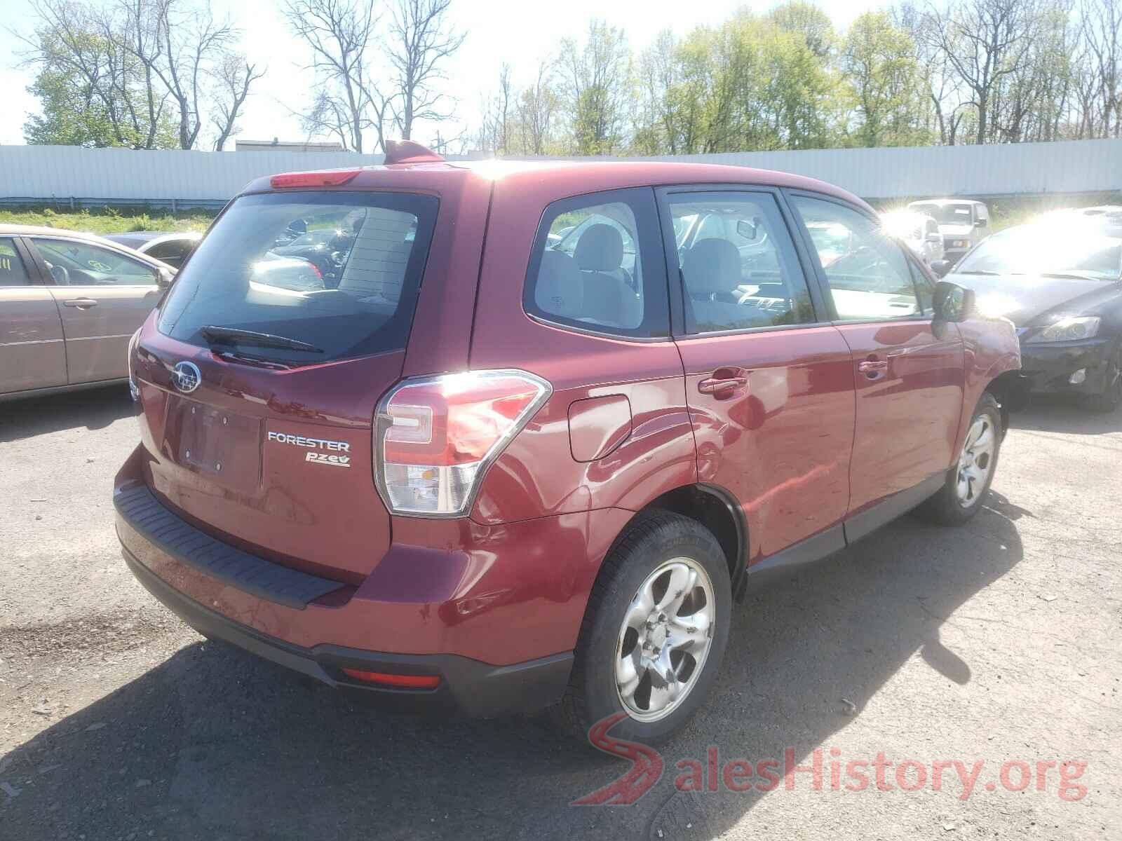 JF2SJAAC3HH426994 2017 SUBARU FORESTER